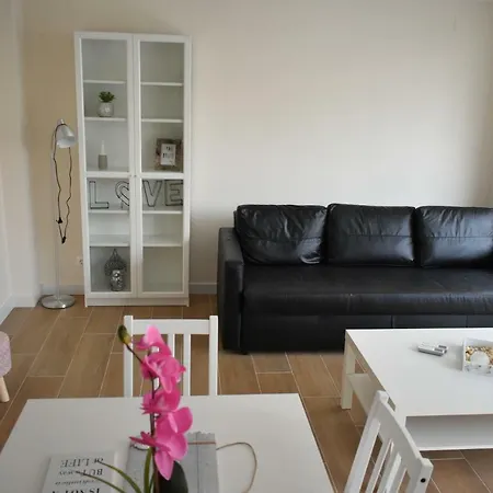 Alameda Centro Trg * Benidorm